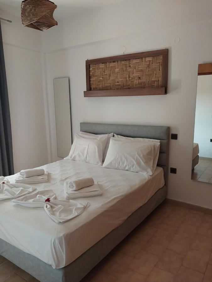 Passatempo Casa - 3 Bedroom Apartment Close To The Swimming Pool Gerani  Екстер'єр фото