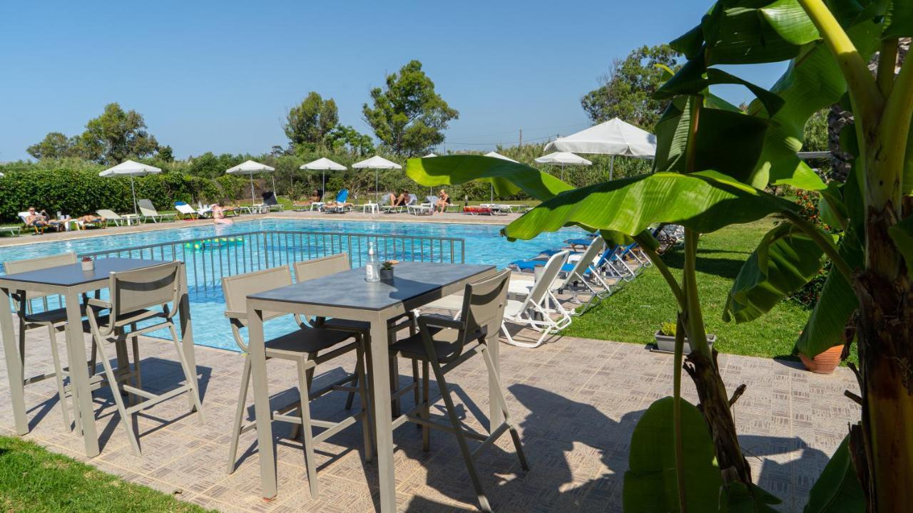 Passatempo Casa - 3 Bedroom Apartment Close To The Swimming Pool Gerani  Екстер'єр фото